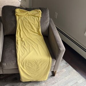 Missguided Sunny Yellow Strapless Dress